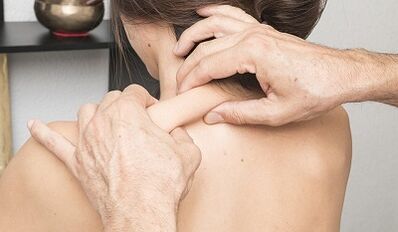 Massage with osteochondrosis of the cervical